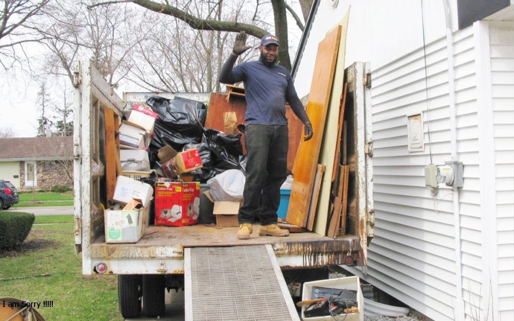Choosing the Right Junk Removal Service in Wickliffe: Tips and Tricks